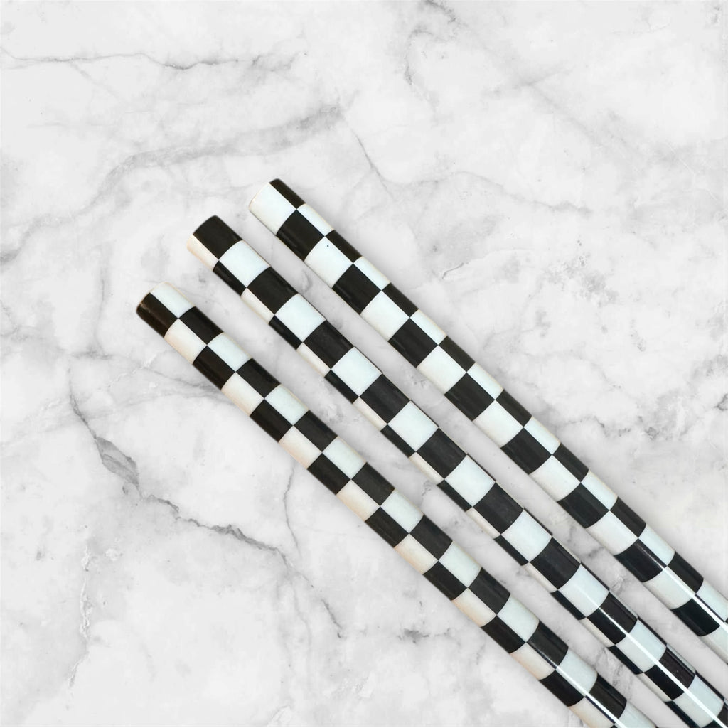 Black and White Checker Tumbler Straw