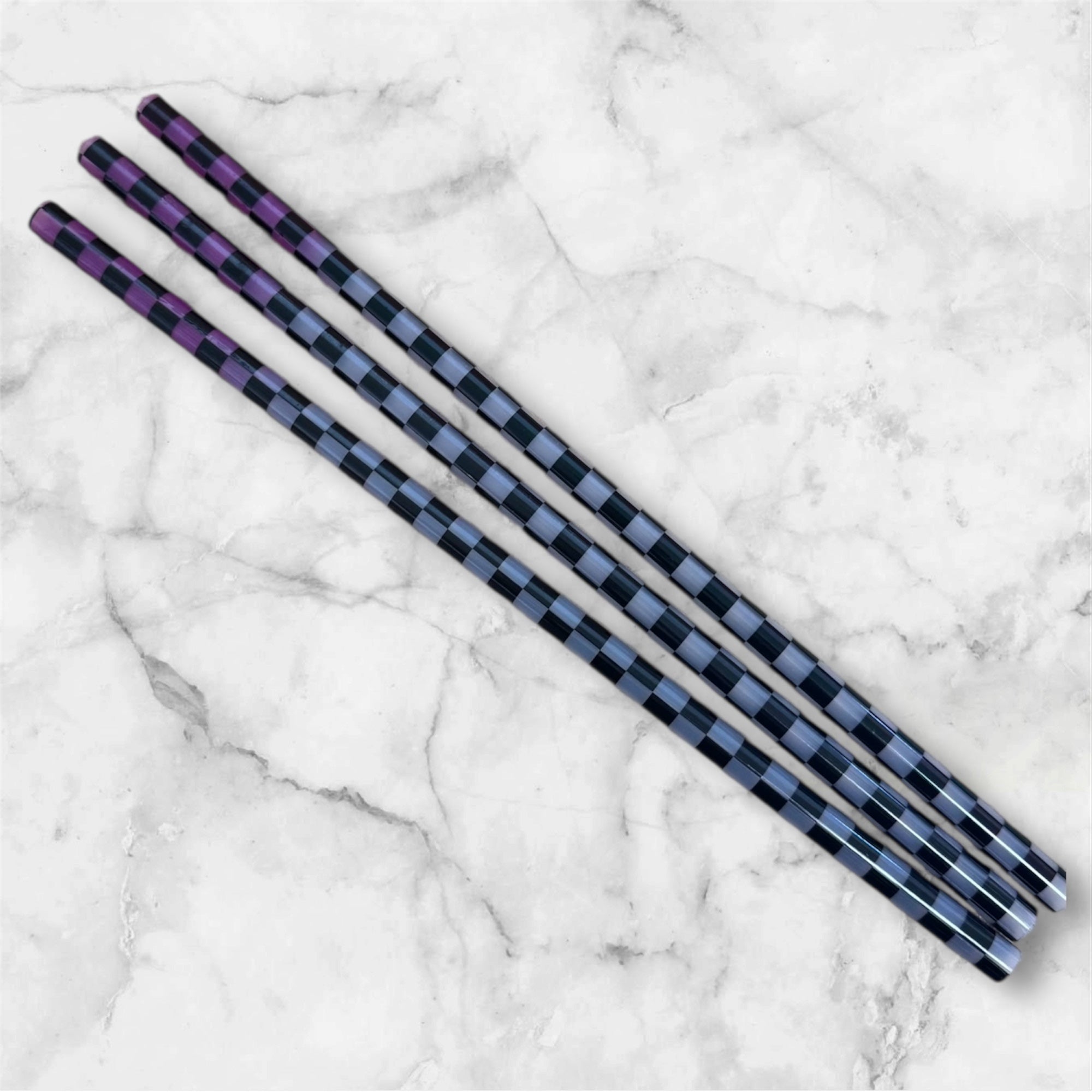 Black Checker Straw - Color Changing to Pink