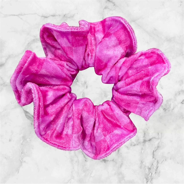 Extra Large Scrunchie, Velvet, Pink Checkers