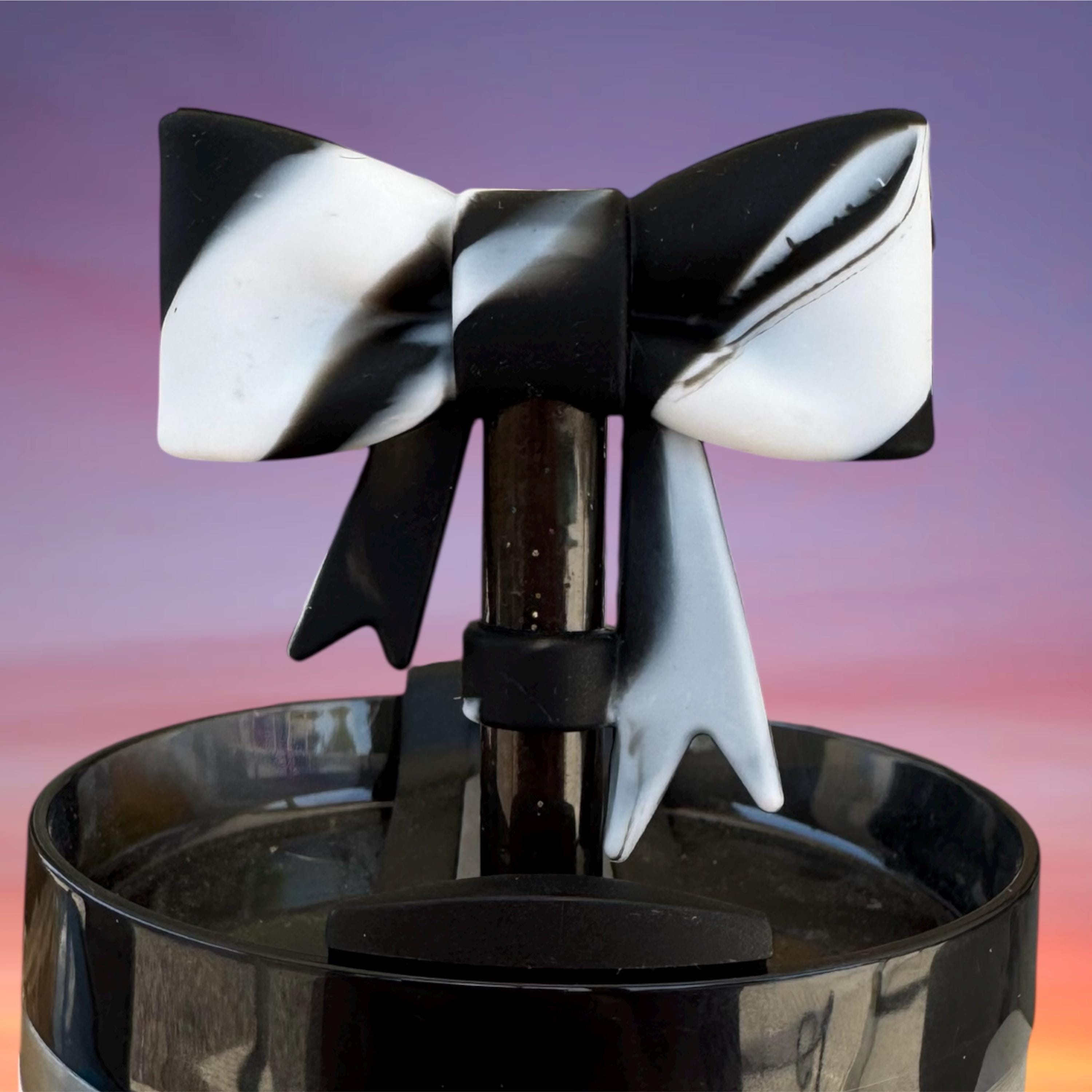 Big Bow Straw Topper, Black and White