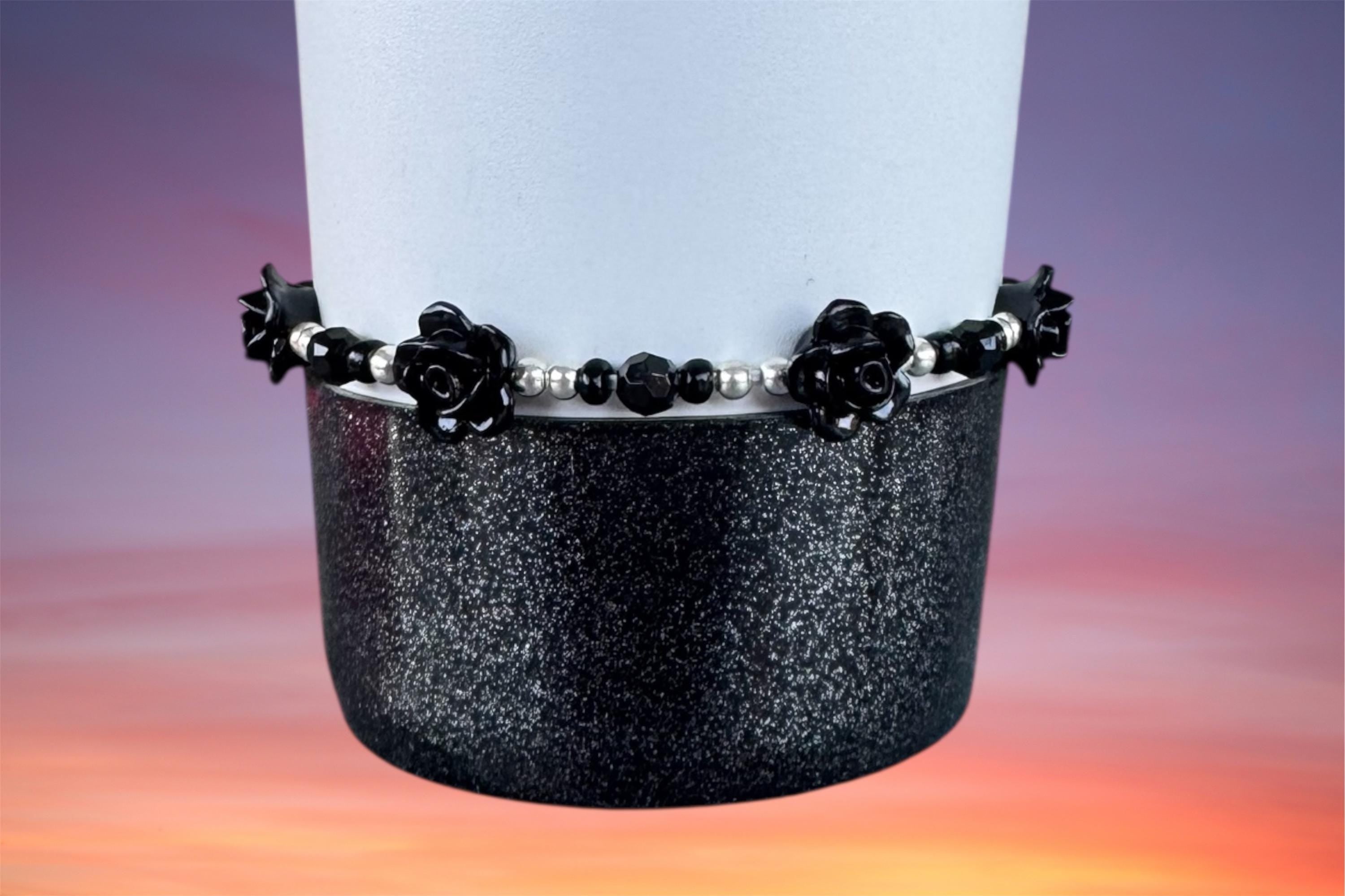 Single Tumbler Bracelet, Black Roses